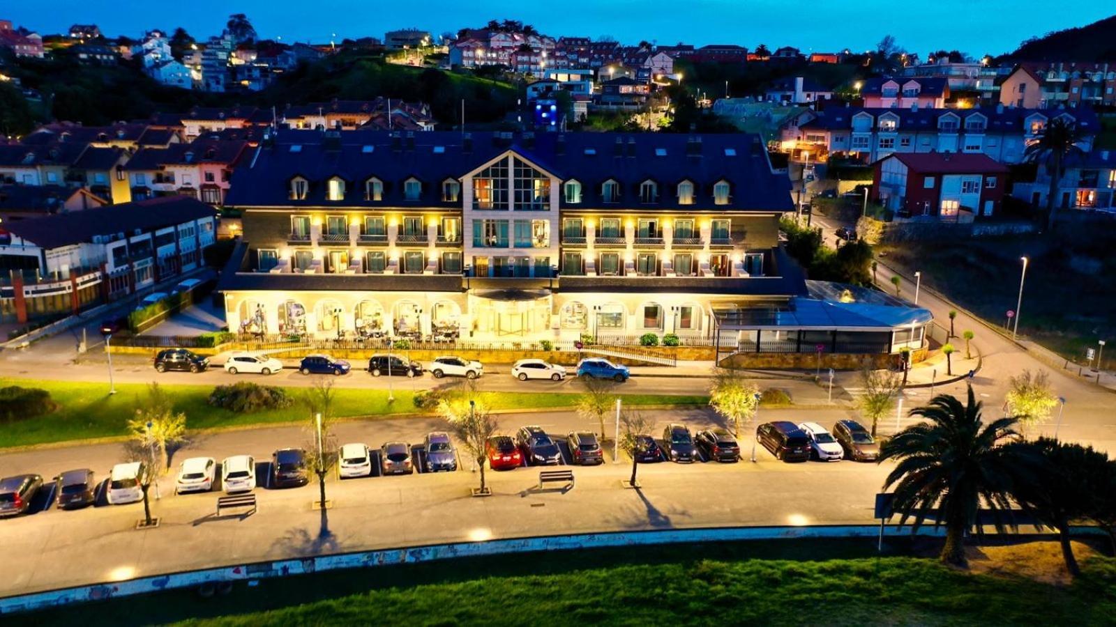 Hotel Milagros Golf Mogro Bagian luar foto