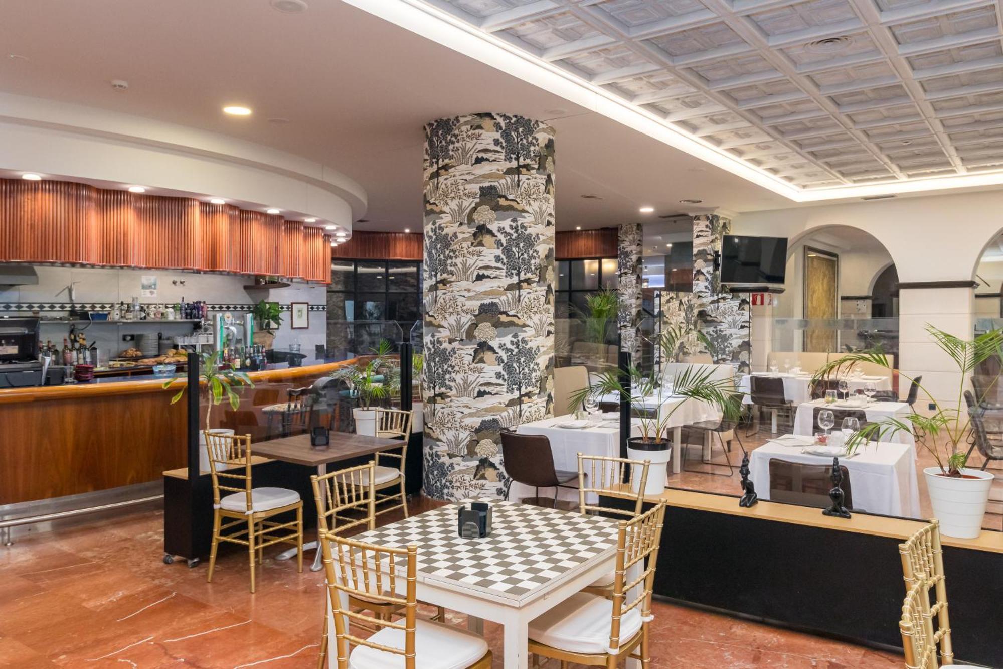 Hotel Milagros Golf Mogro Bagian luar foto