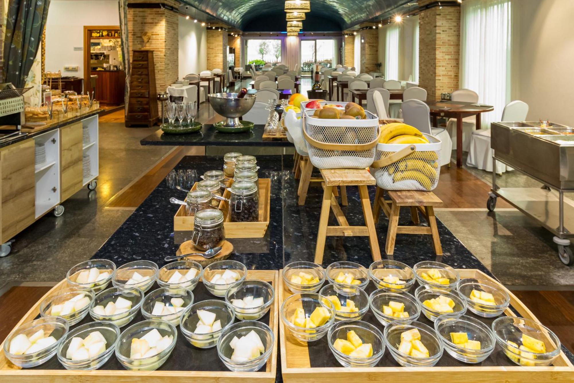 Hotel Milagros Golf Mogro Bagian luar foto